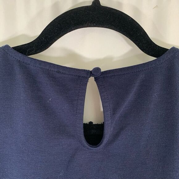 The Limited Blouse Women's Medium Blue Sequin Short Sleeve Round Neck Pullover - Picture 7 of 7